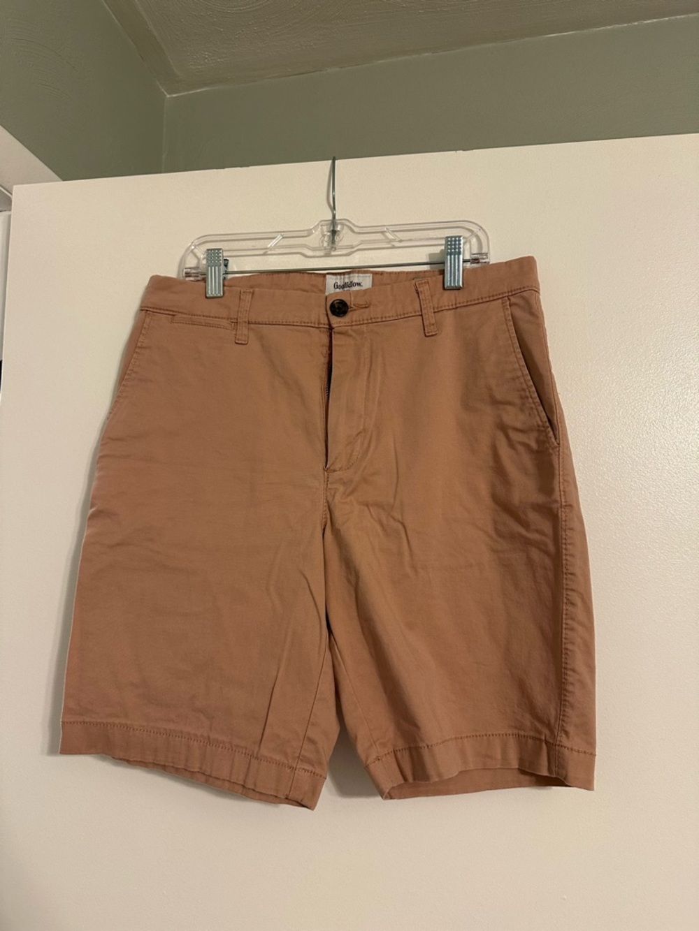 Goodfellow & Co “The Every Wear” 9” Inseam Shorts, Salmon Color, Men’s Size 30